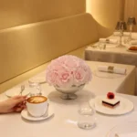 Pink roses 16 flowers silver bloom metal vase_06.webp