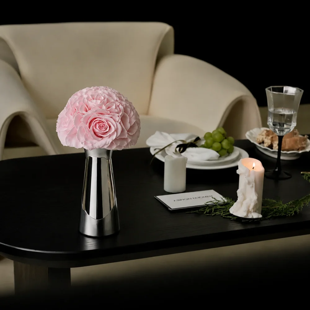Pink roses silver bloom glass vase_09.webp