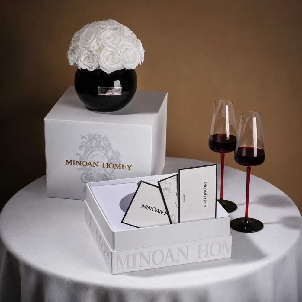 Preserved Roses in Vase_glass wine.webp