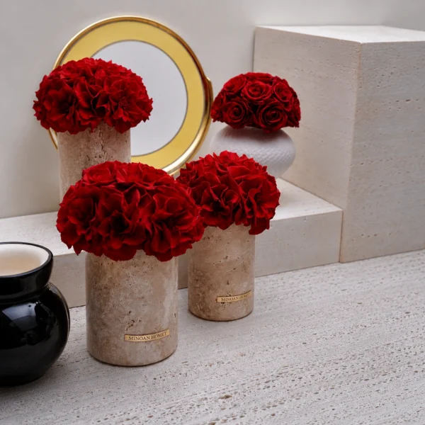 Red roses travertine series terre travertine vase_03.webp
