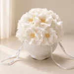 White roses 21 flowers porcelain bloom porcelain vase_04.webp