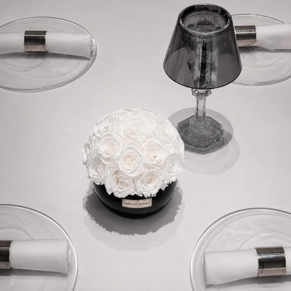 White Moonlight Preserved Roses in Vase _03.webp